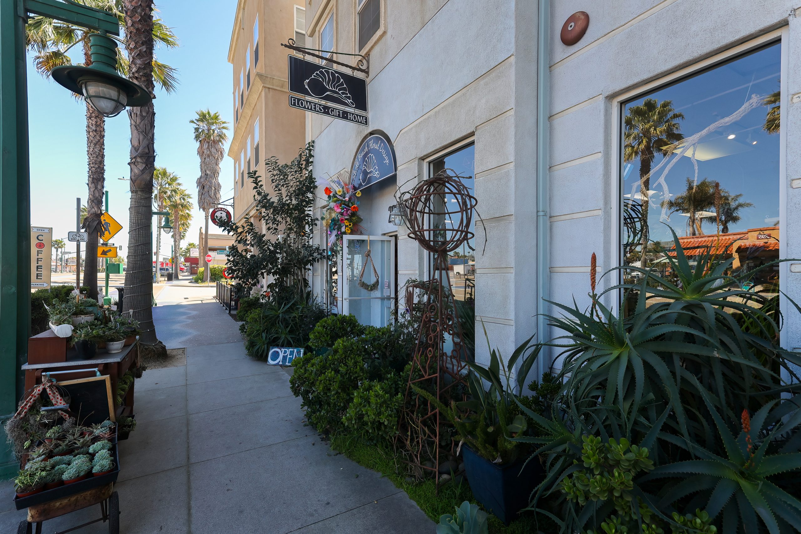 GroverTown.09 Danna Joy Dykstra-Coy